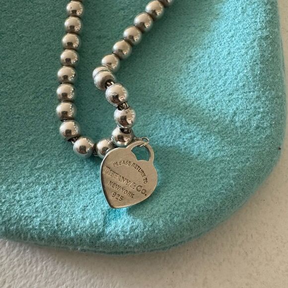 Tiffany & Co. Silver Heart Bracelet - Picture 3 of 5